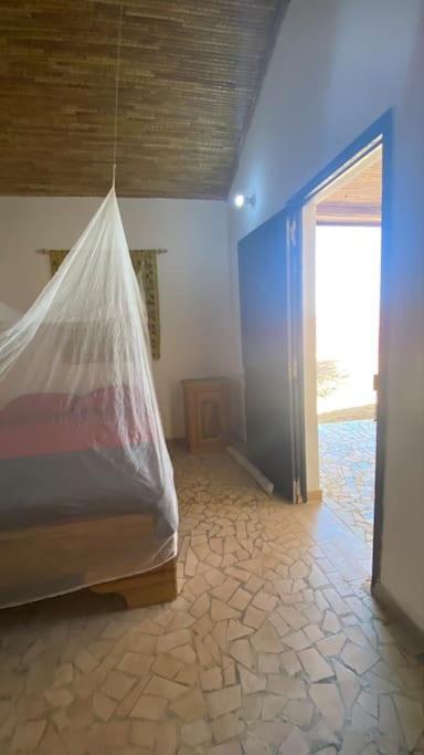 Petite Maison En Bord De Mer Palmarin Nguedj Luaran gambar